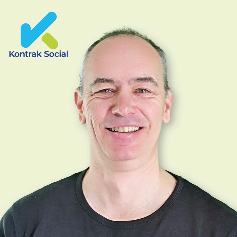 Headshots_Mark Mark Curach